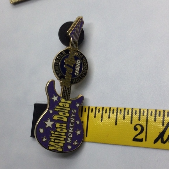 4 Seminole Hard Rock Hotel & Casino Pins ( Hollywood Florida ) #2 - Picture 4 of 12
